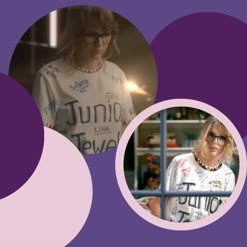 Taylor Swift e la maglietta 'Junior Jewels' con i nomi dei suoi amici più intimi.