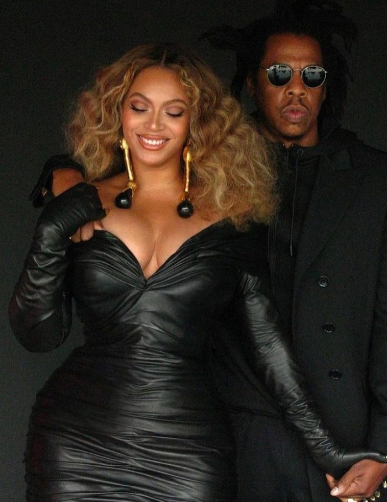 Beyoncé e JAY-Z ai Grammy Awards 2021.