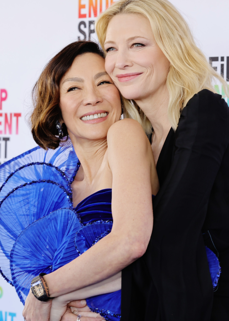 Oscar 95: il tweet di Michelle Yeoh contro Cate Blanchett. 